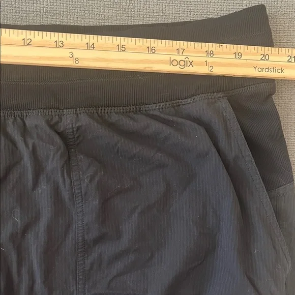 Lululemon Black Jogger Pants - Picture 5 of 10